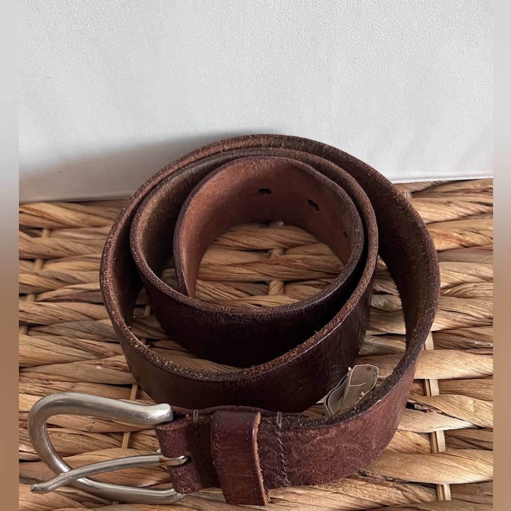 Vintage Fossil Brown Leather Women’s Floral Tooled Boho Belt